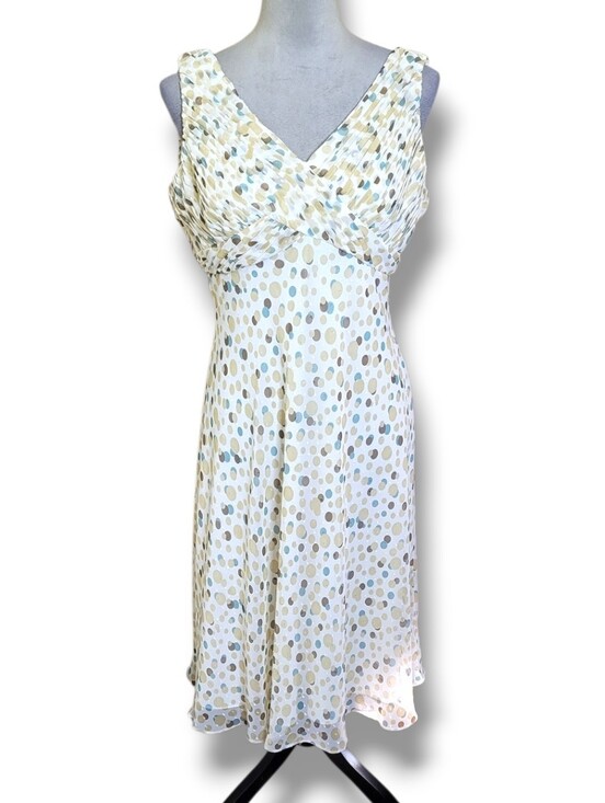 Adrianna Papell Dresses & Skirts - Adrianna Papell Polka Dot Chiffon Dress Size 12